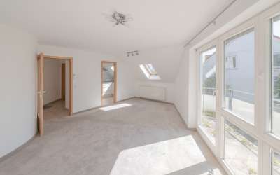 Moderne 3-Zimmer-Maisonette-Eigentumswohnung mit Sonnenbalkon