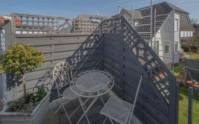 Viel Platz für Moderne, Tageslicht und Komfort! Elegant auf einer Ebene