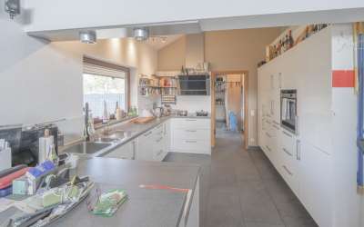 Wohnen und Arbeiten unter einem Dach - Wohnhaus mit Halle in Spaichingen!