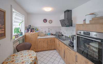 2,5 Zimmer Erdgeschosswohnung mit großem Balkon