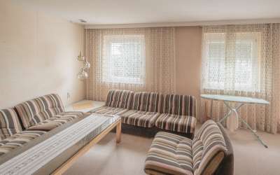 Wunderschöne Doppelhaushälfte mit ausgebautem Dachgeschoss