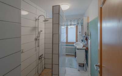 Süßes freistehendes Haus sucht neue Eigentümer