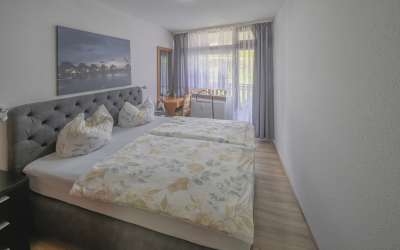 Kleine Seeperle sucht neuen Besitzer: Schluchsee vor der Haustüre- 2 Zimmer Eigentumswohnung mit Rundumblick über den See