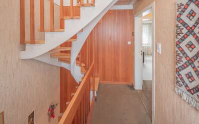 Wunderschöne Doppelhaushälfte mit ausgebautem Dachgeschoss