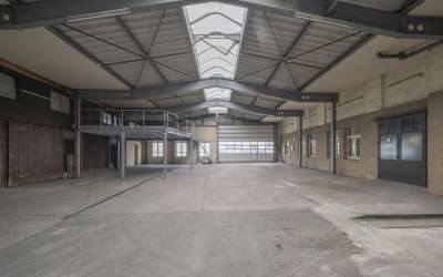 Sonniges Gewerbeareal - hier ist Platz für Ihr Unternehmen, mit vielen Gestaltungsmöglichkeiten