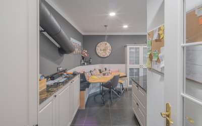 Modernisierte sonnige Stadtvilla für die ganze Familie