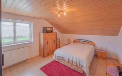 Modernes Haus für Kind und Kegel