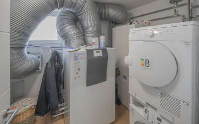 Two in One: hier hat Eleganz und Moderene eine neue doppelte Heimat für Anleger auf der Suche nach dem perfektem Objekt! Worauf warten Sie noch?