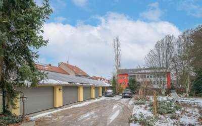 Modernisierte sonnige Stadtvilla für die ganze Familie