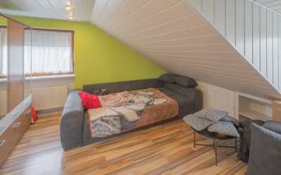 Sonnige Idylle für ein bis zwei Familien