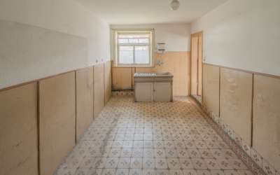 Denkmalgeschützter Vogtshof für Bauträger, Handwerker und Investoren