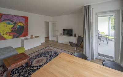 Kurschatten inklusive: ausgezeichnete 3 Zimmer Hochparterre mit Esprit und Charme