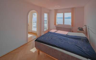 Lassen Sie sich hier jeden Tag eine frische Brise vom See um die Nase wehen - einzigartige Bodenseevilla mit Rundumblick über den See - viel Platz für Verführung und Seeliebe