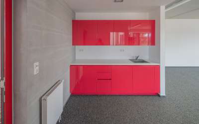 Flexible Büroräume für Schulung, Vertrieb und Verwaltung