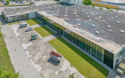 Moderne Hallenfläche für Ihr Unternehmen