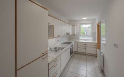 Die sonnige, charmante und jung gebliebene Maisotte Wohnung am Ortsrand