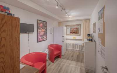 Logenplatz am Kurpark und Therme: Hotel Garni für Ihr Beherbergungskonzept
