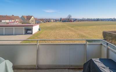 Mit Terrasse: 2 Zimmer Mietwohnung im Erdgeschoss