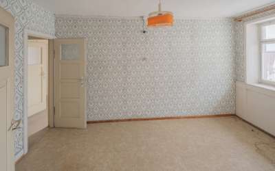 Denkmalgeschützter Vogtshof für Bauträger, Handwerker und Investoren