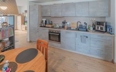 Two in One: hier hat Eleganz und Moderene eine neue doppelte Heimat für Anleger auf der Suche nach dem perfektem Objekt! Worauf warten Sie noch?