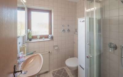 Das sonnige 3 Familienhaus in begehrter Lage am Stadtrand der Kurstadt