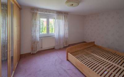 1-2-Familienhaus in toller Lage und schönem Grundstück