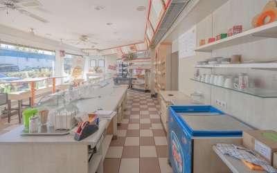 Wohn- und Geschäftshaus in beliebten Wohngebiet