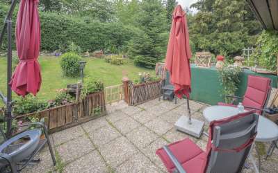 Hier sind Sie die Kirsche auf der Schwarzwälder Kirschtorte: 3,5 Zimmer Maisonette Wohnung im Luftkurort mit lauchiger Terrasse und Gartenzugang