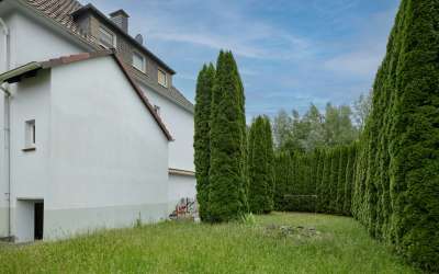 Platz für Rendite und Ertrag: vermietetes 5-Familienhaus in idyllischem Umfeld