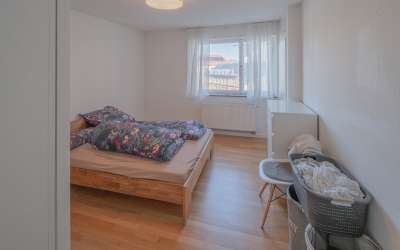 Im idyllischen Westen: vollvermietetes 12-Familienhaus mit viel Platz für Ertrag