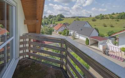 Das sonnige und freistehende tolle, moderne und gepflegte Einfamilienhaus am Ortsrand - hier ist Platz für Ruhe und Gemütlichkeit!