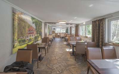 Wer hier einkehren darf, erlebt eine besondere Atmosphäre, die lange in Erinnerung bleibt - Hotel mitten im Grünen