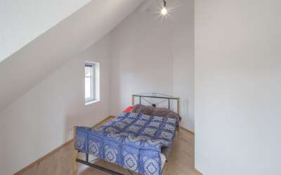 Sonne, viel Fläche und Esprit: tolle Maisonettewohnung am Stadtrand