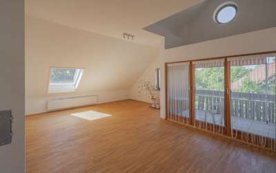 Gepflegte Doppelhaushälfte in begehrter Wohnlage von VS-Schwenningen.