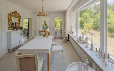 Panorama zum Abendrot aufs Abendbrot! Villa mit Fern- und Weitblicken - im Bungalowstil, mit ELW