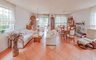 Modernes Einfamilienhaus in ruhiger Lage von Mühlacker-Lomersheim