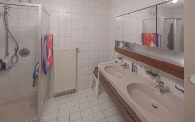 Gepflegte Doppelhaushälfte in begehrter Wohnlage von VS-Schwenningen.