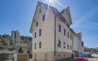 Charmantes Dreifamilienhaus stadtnah und ruhig gelegen - hier haben wir Ihnen was ganz Besonderes