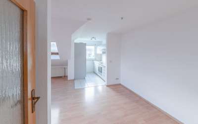 2,5-Zimmer-Eigentumswohnung mit Balkon - Sofort bezugsfrei