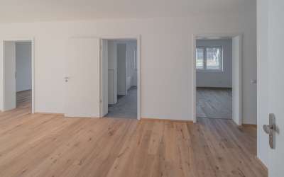 Neubau – 4,5 Zimmer Gartenwohnung zu vermieten!