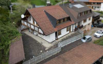 Einfamilienhaus - Wohnen in der Natur und doch zentral!