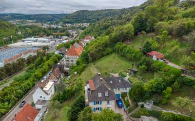Villenanwesen mit Aussicht übers obere Neckartal - hier wohnen Sie priviligiert und mit Charme