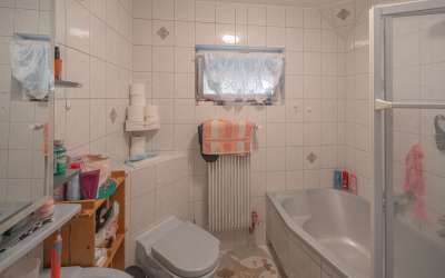 Gepflegtes Einfamilienhaus mit viel Fläche