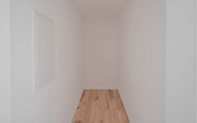 Moderne 4 Zimmer Neubauwohnung mit Terrasse und Gartenanteil