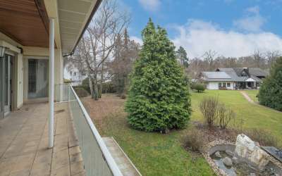 Und plötzlich hört die Suche auf: die aussergewöhnliche Villa: ruhig gelegen und stadtnah - Eleganz trifft hier auf tres chic!