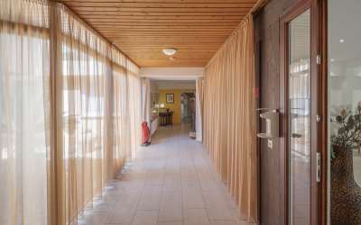 Logenplatz am Kurpark und Therme: Hotel Garni für Ihr Beherbergungskonzept