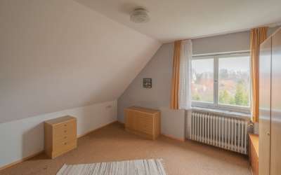 Bereit für eine sonnige Landpartie? Sonniges Einfamilienhaus im beliebten Obereschach.