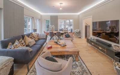 Modernisierte sonnige Stadtvilla für die ganze Familie