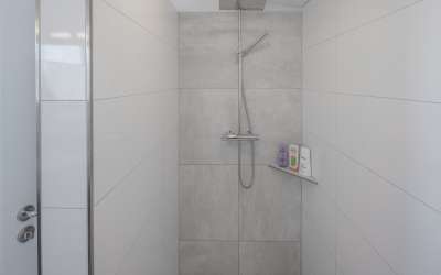 Sonniges Zweifamilienhaus in begehrter Lage