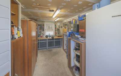 Viel Platz für Sonne und Gemütlichkeit: Einfamilienhaus mit ganz schön Platz und drei Einliegerwohnungen